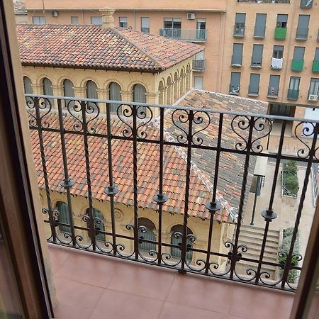 Casa Del Mercado Zaragoza Dış mekan fotoğraf